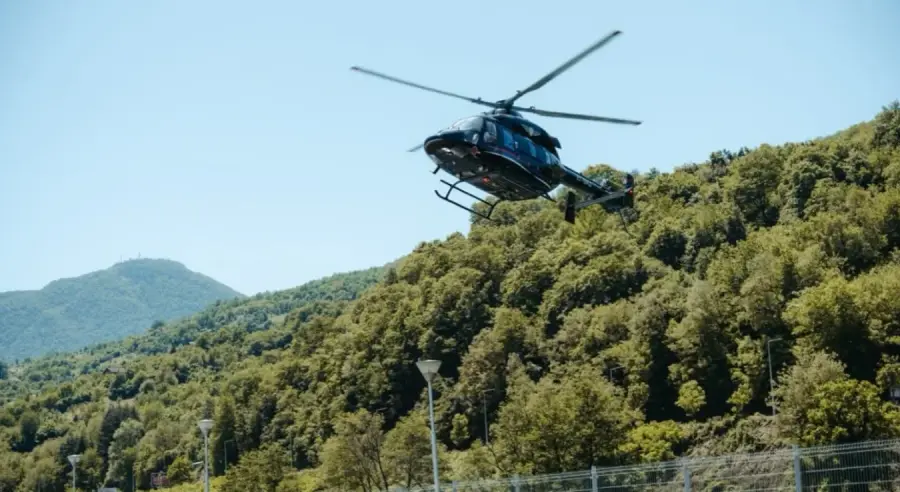 U toku je gašenje požara kod Trebinja, angažovan i helikopter MUP-a Srpske