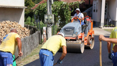 Asfaltiranje u Česmi: Radovi u Ulici Nedeljka i Boška Babića