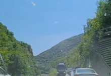 Sudar dva automobila i kamiona u Bočcu, nema povrijeđenih