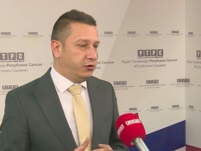 Goganović: Helez širi mržnju, a Vučića i Dodika čuva podrška naroda