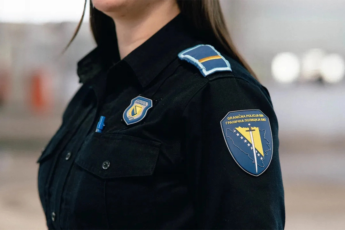 Fizički sukob policajaca na graničnom prelazu Karakaj