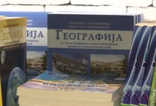 Vlada Brčko distrikta izdvojila 60.000 KM za udžbenike djeci ratnih vojnih invalida