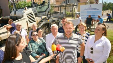 Završni sloj asfalta u Maloj ulici: Stanivuković najavio brojne radove