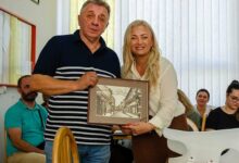 Edukacija u OŠ Ivo Andrić: Goran Talić govorio nastavnicima o skoliozi