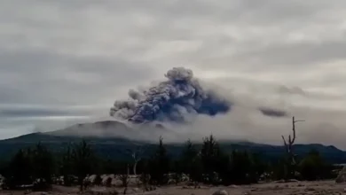 149 osoba odsječeno na vulkanu Tolbačik