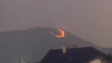 Požar na Trebeviću pod kontrolom, ali posao nije gotov