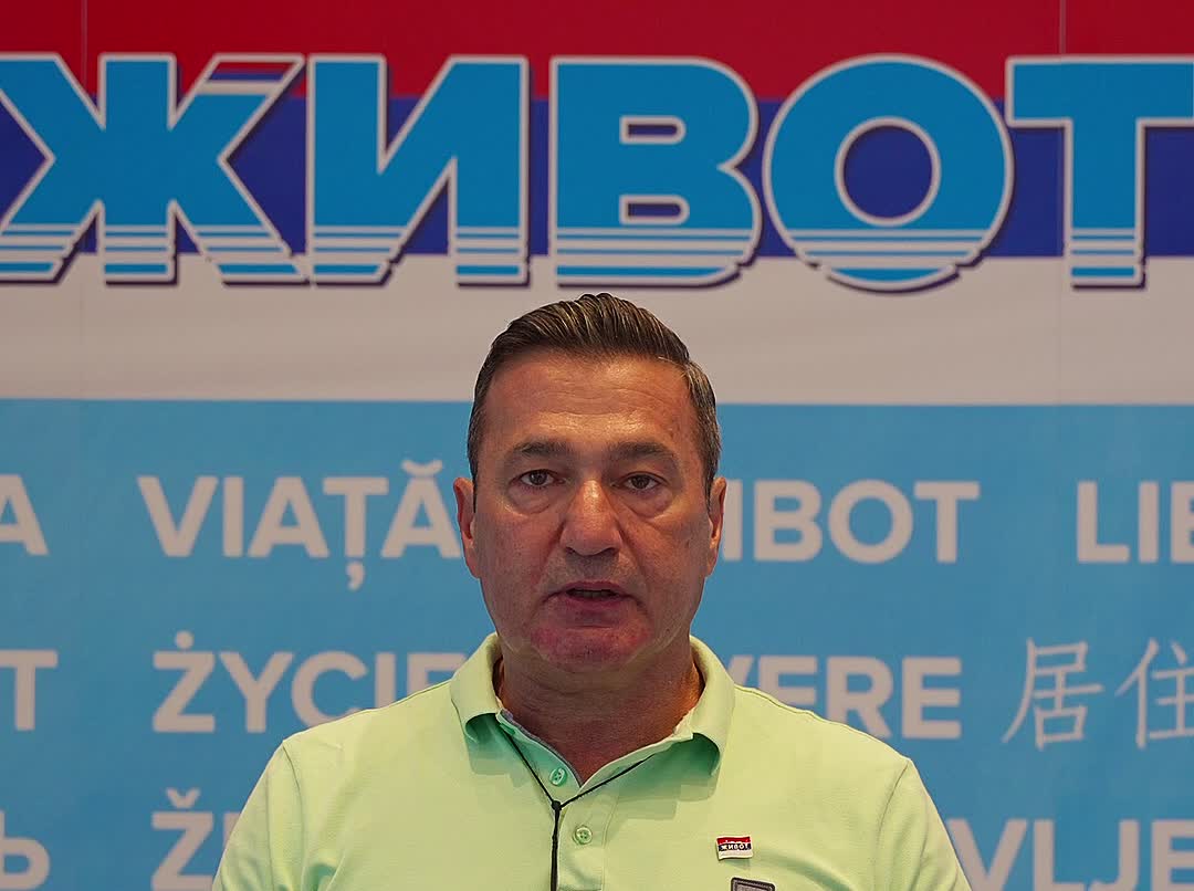 Davor Dragičević govori u kameru
