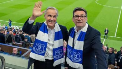 Andy Burnham najavljuje ukidanje 41-godišnje zabrane alkohola na fudbalskim stadionima