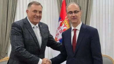 Dodik poručio da je zabrana preleta premijeru Srbije prevršila svaku mjeru