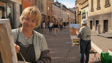 Slikarka Elena Demina prenosi motive iz Gospodske ulice na svoja platna