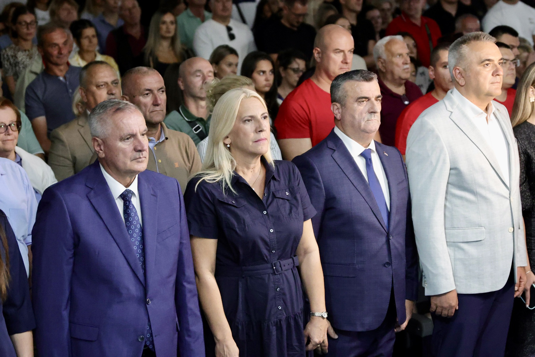 Održana tribina SNSD-a u Vlasenici: Poruke o razvoju zajednica