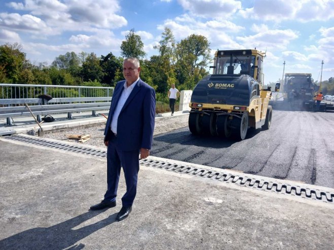 Gradilište u punom jeku: auto-put Rača-Bijeljina dobija prvi asfalt