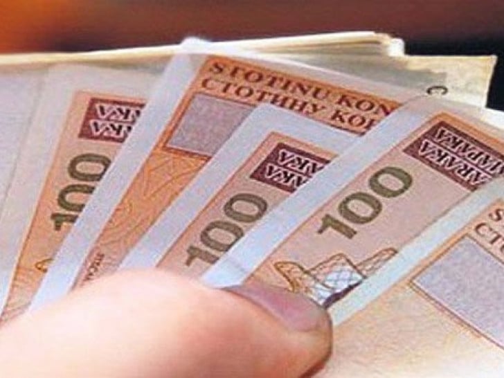 Vlada Srpske danas odlučuje o jednokratnoj pomoći đacima i studentima