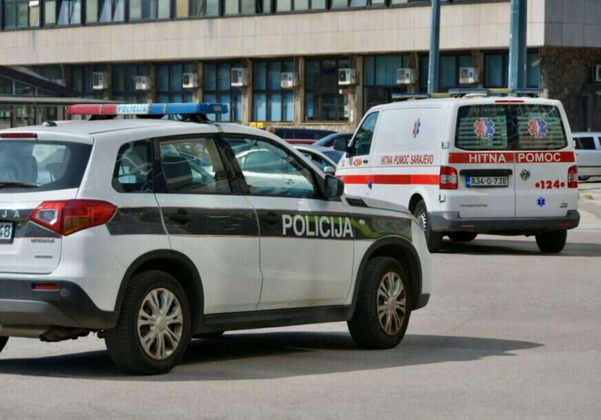 Sudar dva teretna vozila kod Žepča, vozač povrijeđen