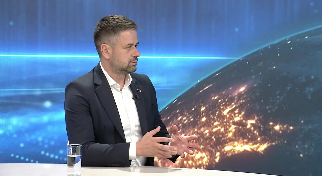 Srđan Amidžić tvrdi da političke opstrukcije koče razvoj