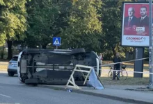 Saobraćajna nezgoda u Banjaluci: Automobil završio na boku kod Rebrovca