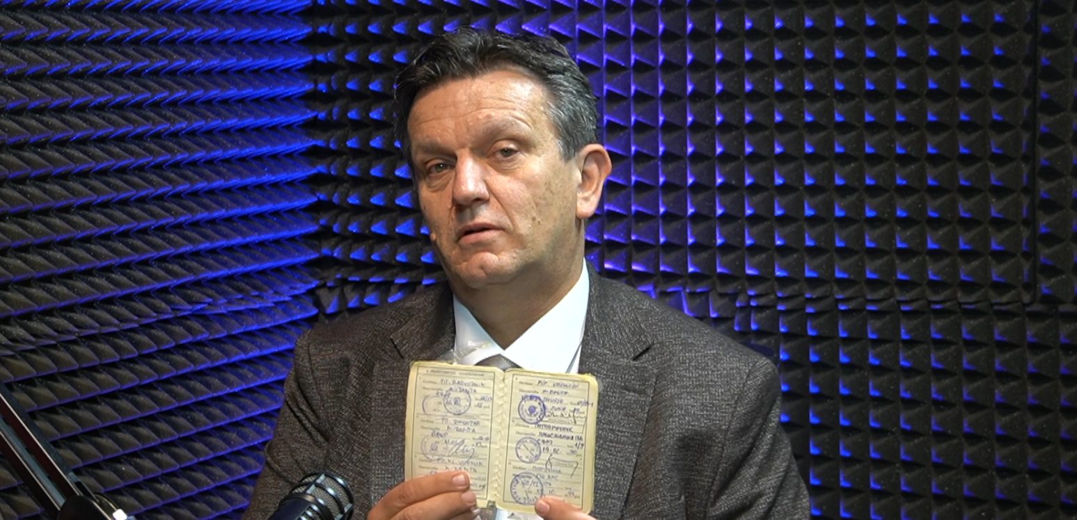 Branko Blanuša odbacio optužbe BORS-a i pokazao vojnu knjižicu