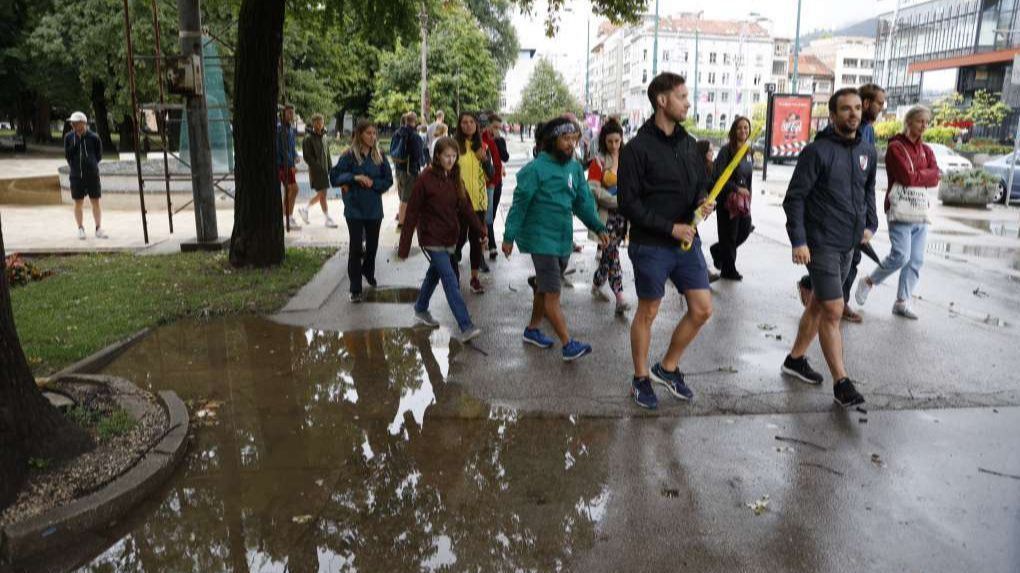 U većem dijelu zemlje oblačno i nestabilno vrijeme uz povremenu kišu
