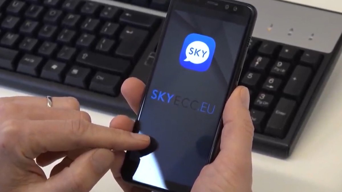 Novi detalji Sky komunikacije o žurci i švercu droge kod Doboja