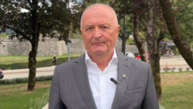 Zukan Helez u Banjaluci poslao političke poruke i najavio donaciju