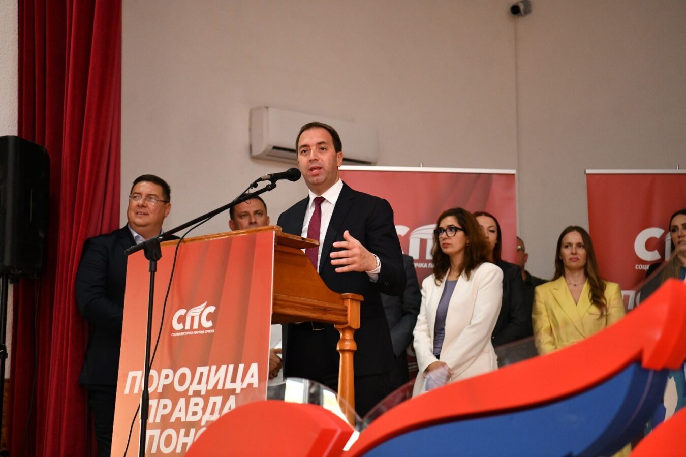 Održana tribina u Šipovu: SPS predstavio kandidate i smjernice programa