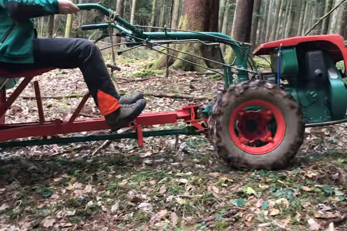 Kobno prevrtanje motokultivatora na području Zvornika