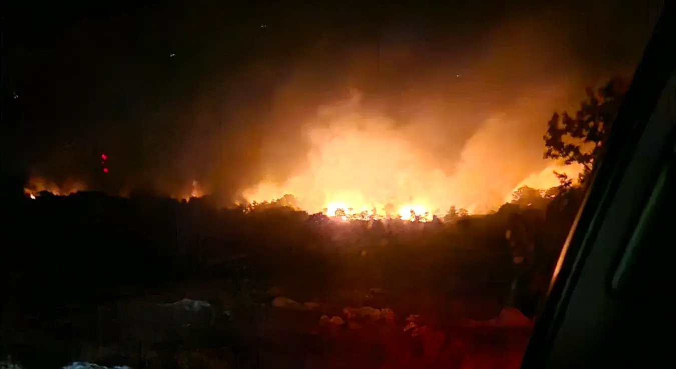 Ne prestaje borba protiv vatre: požari u Nevesinju i dalje haraju