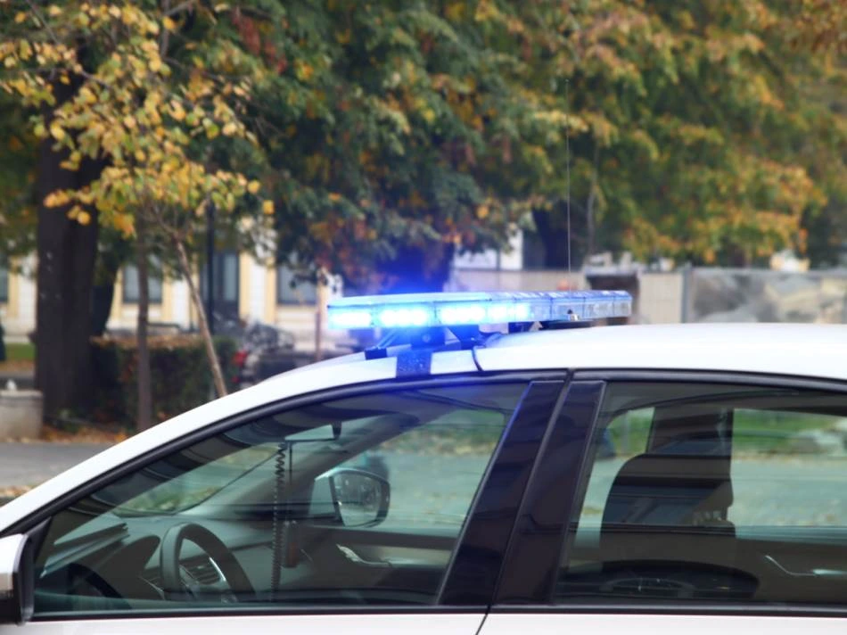 Teška saobraćajna nesreća kod Kozarske Dubice: Tri lica teško povrijeđena nakon slijetanja pasata