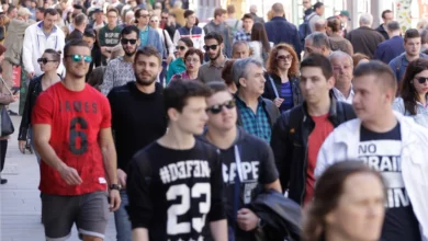 Istraživanja pokazuju: Odlazak iz BiH planira većina omladine, malo ih je na listama