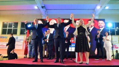 Pobjednička atmosfera u Mrkonjić Gradu: Dodik najavio nove projekte i poručio da SNSD ide do pobjede