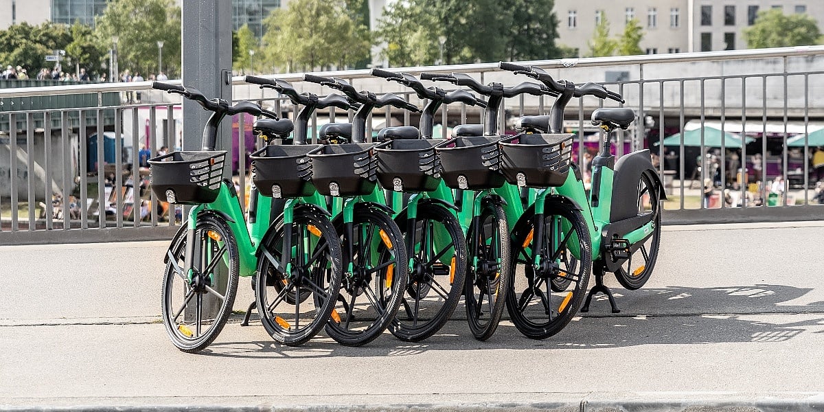 Rekordna zapljena električnih bicikala na ulicama Londona zbog blokiranja prolaza