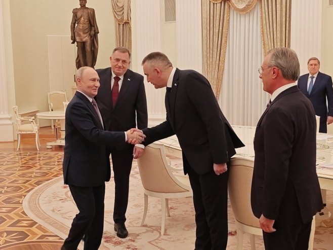 Zvanična delegacija Republike Srpske sa Putinom: Odbacivanje bilo kakvih nametanja