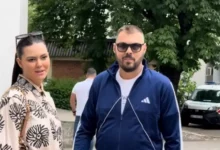 Fotografija Slobe Vasića u mantiji uzburkala javnost: Supruga Jelena otkrila istinu