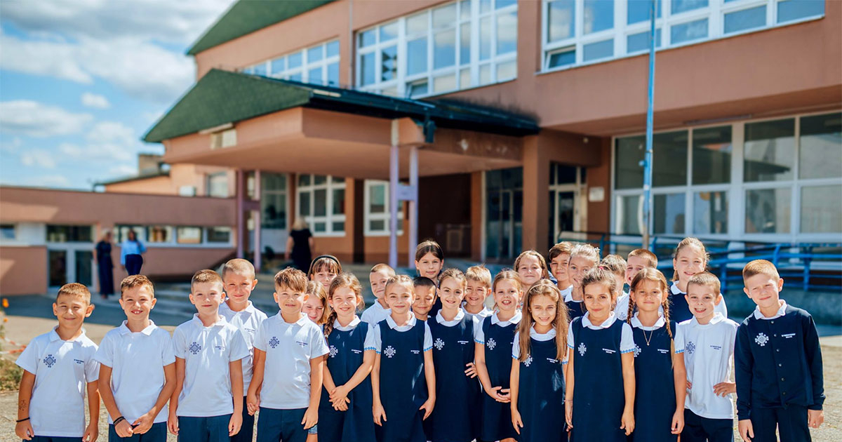 Prvo banjalučko odjeljenje obuklo školske uniforme