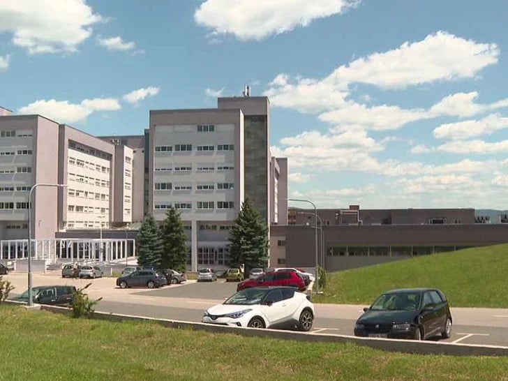 Veliki medicinski podvig u Banjaluci: Odstranjen tumor grudnog koša težak više od šest kilograma