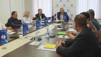 Plate radnika u privredi daleko ispod prosjeka dok dobit preduzeća bilježi rast