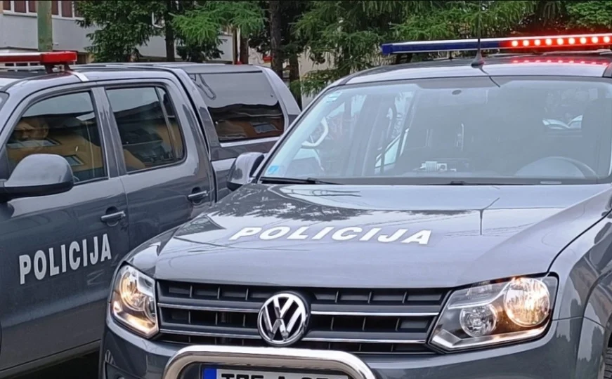 Tragedija u Krivači: Vozač traktora poginuo nakon udara voza