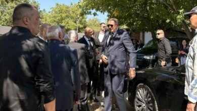 Zvaničnici Srpske odali počast generalu Ratku Mladiću u Beogradu