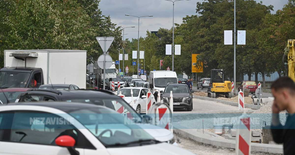 Kolaps kod Audi centra izazvao ogromne saobraćajne gužve u Banjaluci