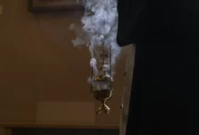 Kako se pravilno odlaže pepeo nakon kađenja doma