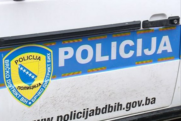 Nezgoda u Maoči: Dijete zadobilo teške tjelesne povrede nakon udara mercedesa