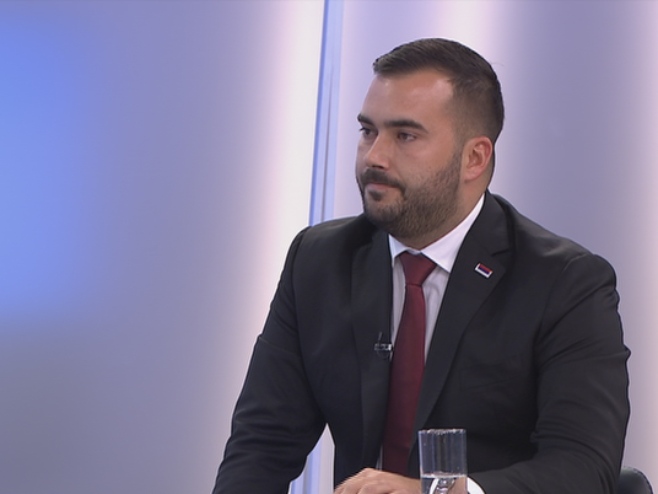 Bogoljub Zeljković: Puna naknada plate za roditelje koji njeguju bolesno dijete