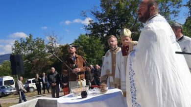 Osveštan spomenik na Oblju u znak sjećanja na 472 srpske žrtve