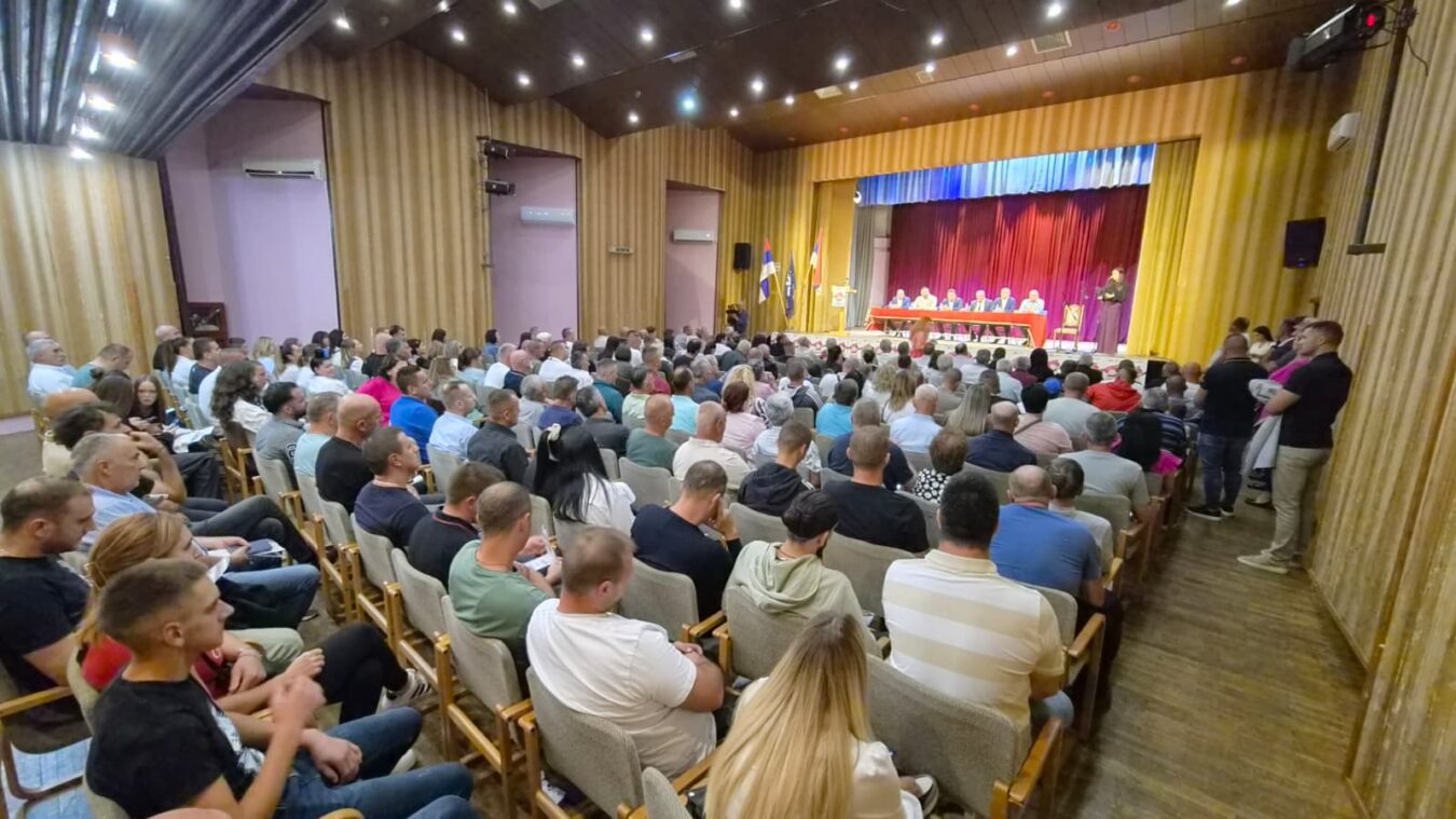 Tribina Ujedinjene Srpske u Bileći: Stevandić najavio rješavanje problema Hercegovine