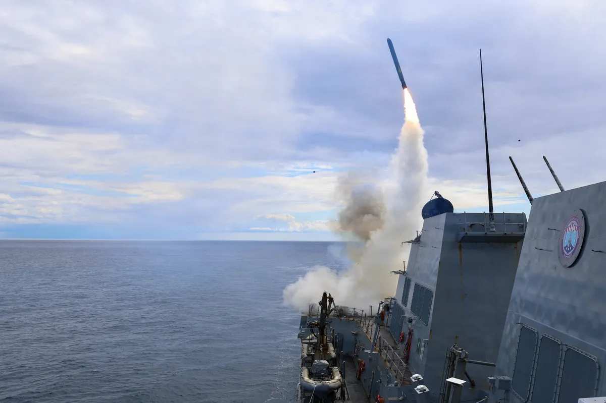 USS Robert Smalls uplovio u bazu San Diego nakon misije