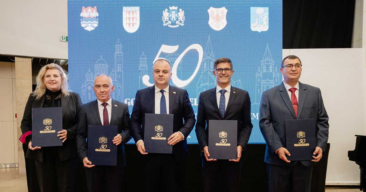 Obilježeno pet decenija prijateljstva Banjaluke i Herceg Novog