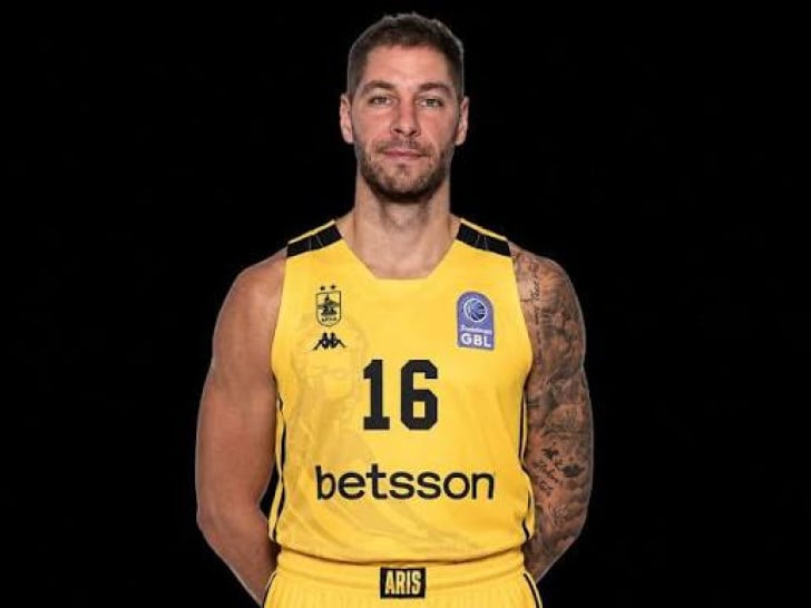 Stefan Jović ponovo na parketu poslije višemjesečne pauze