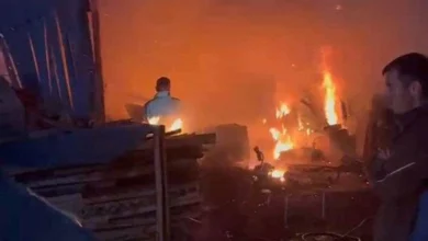 Požar na pomoćnom objektu u Kozarcu: Vatra prijetila da zahvati i kuću