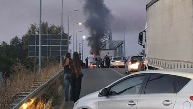 Obustavljen saobraćaj: Zatvoren granični prelaz Rača zbog požara