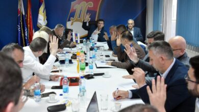 Poznato ko čini pregovarački tim SDS-a za pregovore sa opozicijom